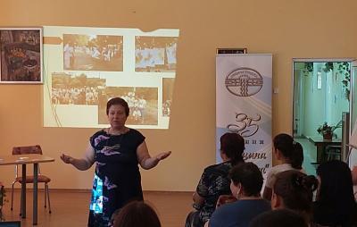 С дискусия младите хора на община „Тунджа“ отбелязаха международния си празник
