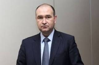 АНКЕТА /Георги Славов, кмет, лидер на ГЕРБ: Допитването до народа за тегленето на 9 милионния еврозаем  ще е НЕЗАКОННО