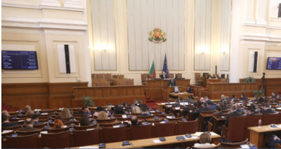 Народното събрание прие на второ четене промените в данъчните закони, както и измененията в законите за социално подпомагане и за семейни помощи за деца