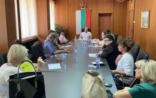 Притеснения за работа в Ковид-условия в ЦДГ в Ямбол нямали. Трябвали само