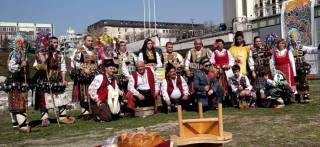 ЧЕТИРИ КУКЕРСКИ ГРУПИ С НАГРАДИ /обновена/