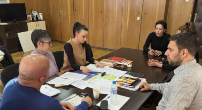 Община Ямбол подкрепя младо момиче с тежко заболяване чрез кампанията „Подай ръка – спаси живот“