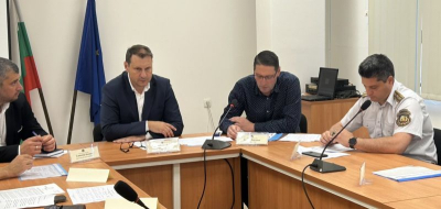 Заседание на Областния съвет за намаляване на риска при бедствия свика областният упрвител