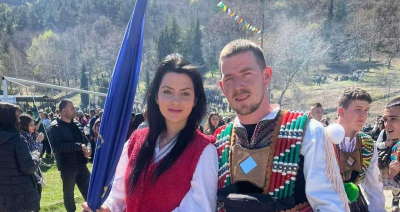 Пет кукерски групи от община „Тунджа“ се представиха достойно на национални фестивали