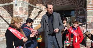 Днес празнуваме Баба Марта и Сирни Заговезни.