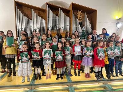 Деца помагат на деца! Наградиха победителите в конкурса за детска рисунка,