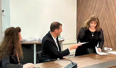 Не е само да та цъкнат в Министерството.! Ами, не е!..