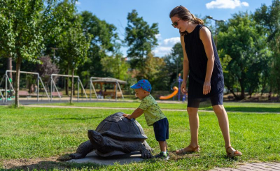 Още две паркови пластики са монтирани в