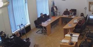 Някои, вместо да се борят срещу всичките точки G...