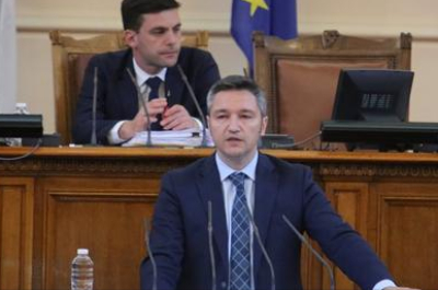 Защо &quot;БСП за България&quot; подкрепи предложението на &quot;Продължаваме промяната&quot;