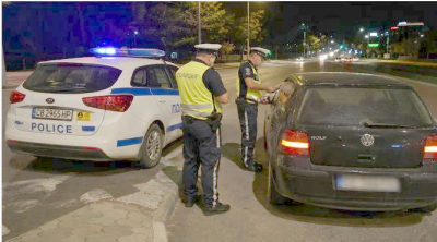 Спипаха 59-годишен пиян шофьор на бул. „Димитър Благоев“ в Ямбол, конфискуваха му колата