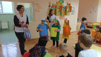 Приятели с природата