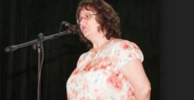 Зам. кметицата госпожица Бицова не била, била съжителствала с мъж на съпружески начала. С жена също.