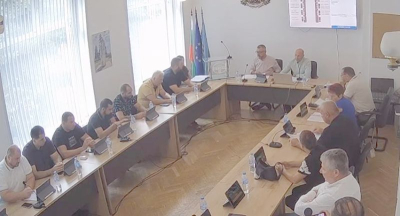 За 25 минути, безпрекословно в "Тунджа" приеха Бюджет 2026 /видео/