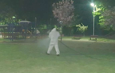 Община Ямбол продължава сезонната обработка на тревните площи срещу кърлежи, комари и бълхи