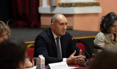 Политическо четиво. Президентът Румен Радев: