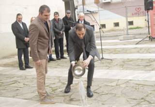 С официална церемония започна ремонта на галерия "Жорж Папазов"