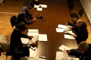 И с въздържание се блокира Бюджет.