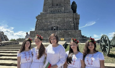 Корнелия Нинова: БСП остава единствената алтернатива на сглобката