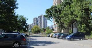 Новите паркинги в ж.к. „Златен рог“ и на ул. „Крали Марко“