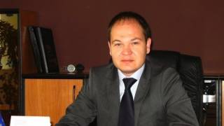 Безумно управление. След като допуснаха Родилното да затвори, сега ще го спасяват. Де, бляхте, бе господа?