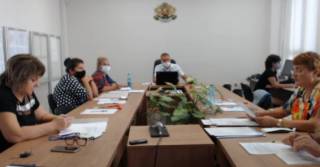 Приключи заседанието на РИК Ямбол. Ето какви решения взеха