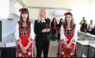 22 ноември - „Различното преживяване” с ямболската Гимназия по туризъм - „Открий таланта си”.