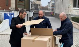 „Едуардо Миролио“ ЕАД дари голямо количество маски на гражданите на Ямбол,