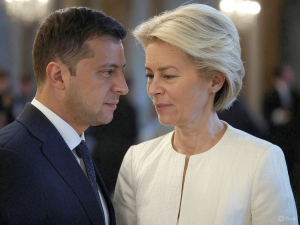 Алис, РЕПЕТИЦИЯ ЗА ГАЛАТАНЦ