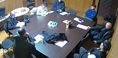 Трима от комисията по образование в ОбС Ямбол са се