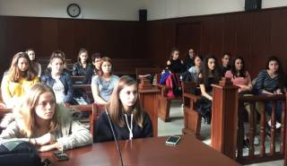 С представяне на професиите съдия, прокурор и следовател пред