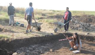 Археолози проучват най-големия