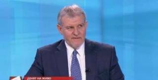 Новият председател на СДС Румен Христов