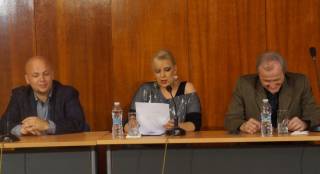 Интелектуалните провокации на доц. Валентин Вацев и Александър Симов