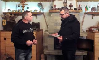 Две поколения майстори на маски от село Могила, община „Тунджа”