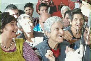 Артисти от Сливен гостуваха предколедно в Дома за