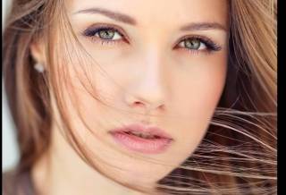 Цветница! Честит празник на всички празнуващи именния си де, Деня на космонавтиката