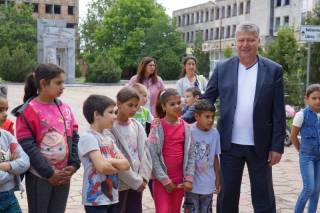 За Първи юни – Международния ден на детето, община „Тунджа“ подари