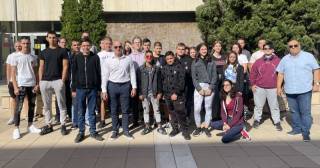 За Ямболски младежки парламент