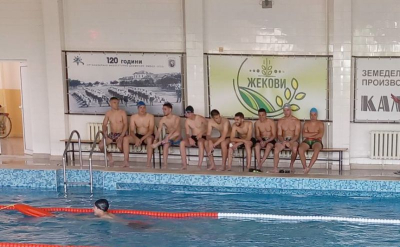 ПРИЕМЕН ИЗПИТ ЗА КВАЛИФИЦИРАНИ ДАВЕЩИ СЕ