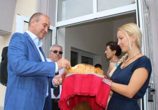 Днес бе открита обновената база на Професионална гимназия по земеделие „Христо Ботев“ в Ямбол