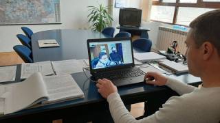 Внимание - появил се и птичия грип! Рядко, но заразявал и хора!