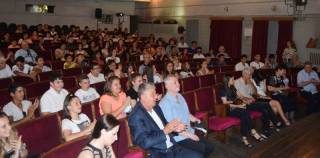 Община „Тунджа“ отново зарадва с бал седмокласниците