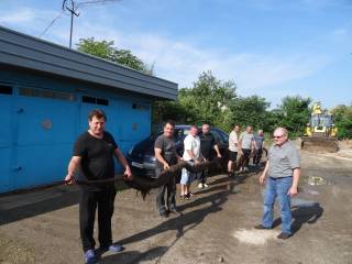 20-метрова "Лисича опашка" спря водоснабдяването на цяло село