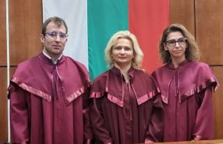 Двама младши прокурори встъпиха в Районна прокуратура-Ямбол