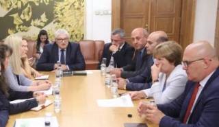 Кое е вярното? БСП &quot;против&quot; или &quot;за&quot; избиването на животните? И Ямболски депутати били ../а в зала само 12 от БСП против Закон на ДПС, подкрепен от ГЕРБ/