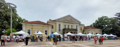 Ямболските гимназии представиха възможностите за кариерно развитие на младите хора в региона
