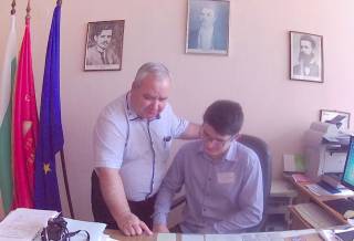 В Деня на ученическото самоуправление в Езикова гимназия