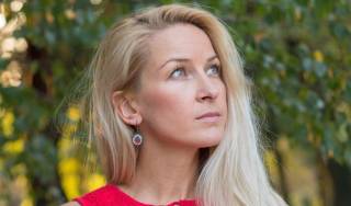 Мими Караколева е напуснала Общинския съвет на БСП в Ямбол. Напуснала е и партията.