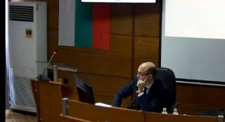 Започна заседанието на Общинския съвет на Ямбол /видео/